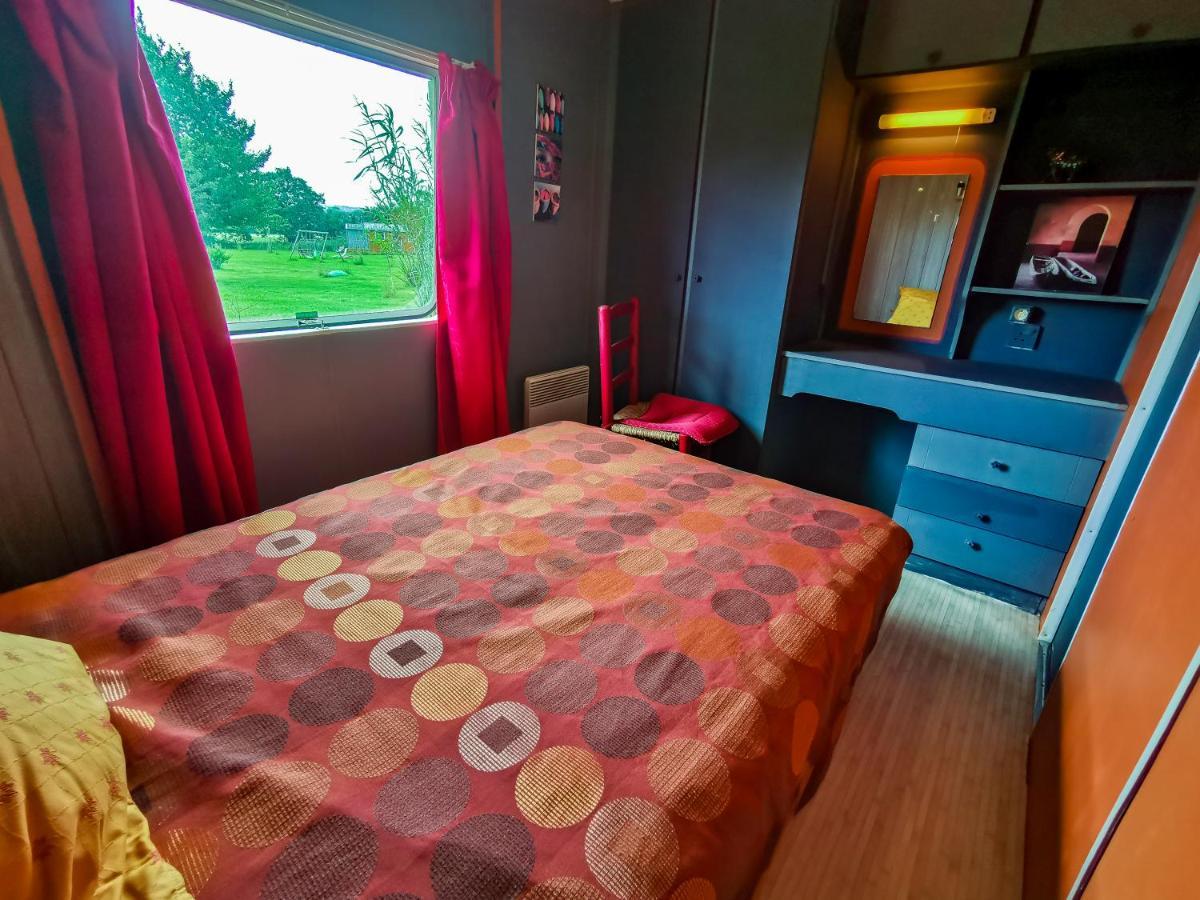 Au Bonheur Nomade Hotel Livry  Ngoại thất bức ảnh
