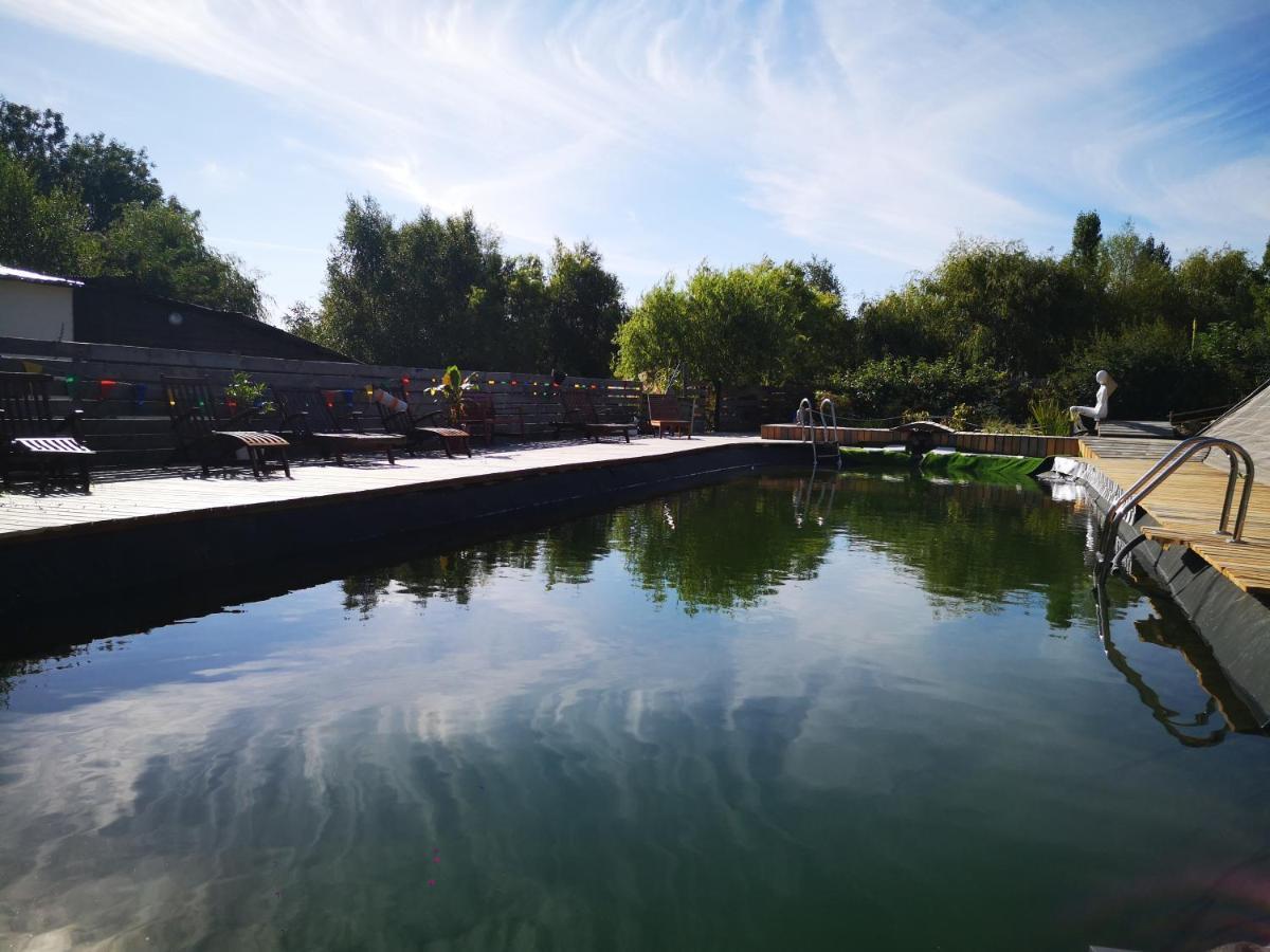 Au Bonheur Nomade Hotel Livry  Ngoại thất bức ảnh