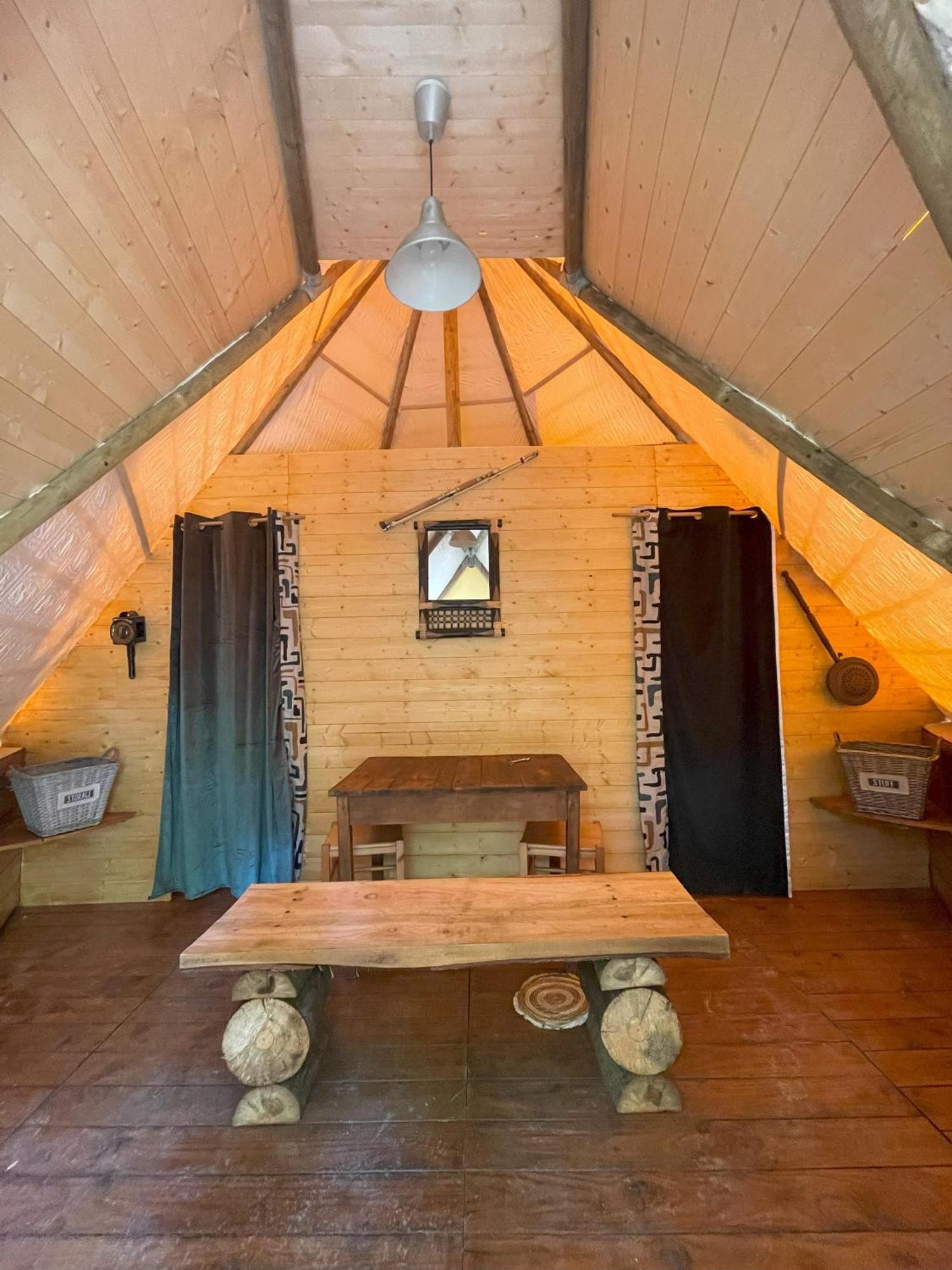 Au Bonheur Nomade Hotel Livry  Ngoại thất bức ảnh